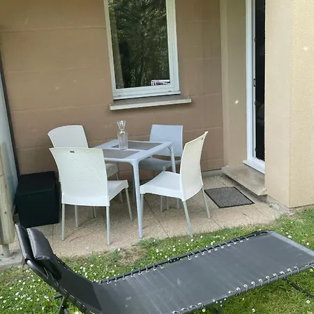 Le Voilier. Honfleur T2 Dans Residence Avec Piscine Équemauville Exterior foto